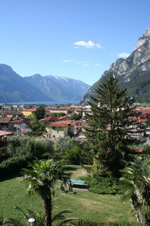 Albergo Garni Villa Moretti Tenno Bagian luar foto